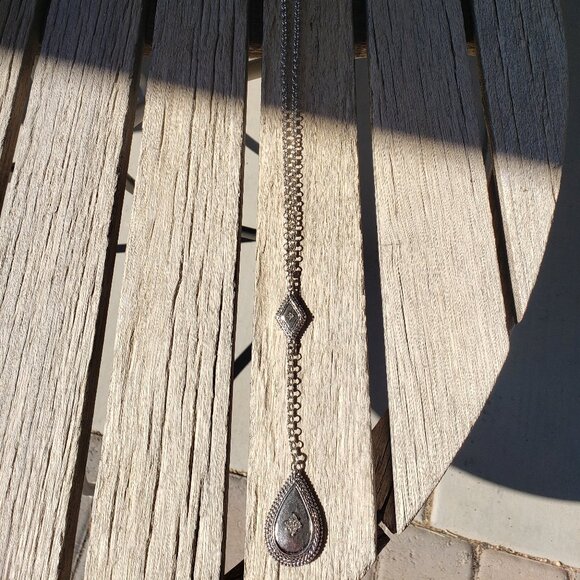 Chico's Two-Tone Convertible/Reversible Long Pendant Necklace NWTs - Picture 5 of 6